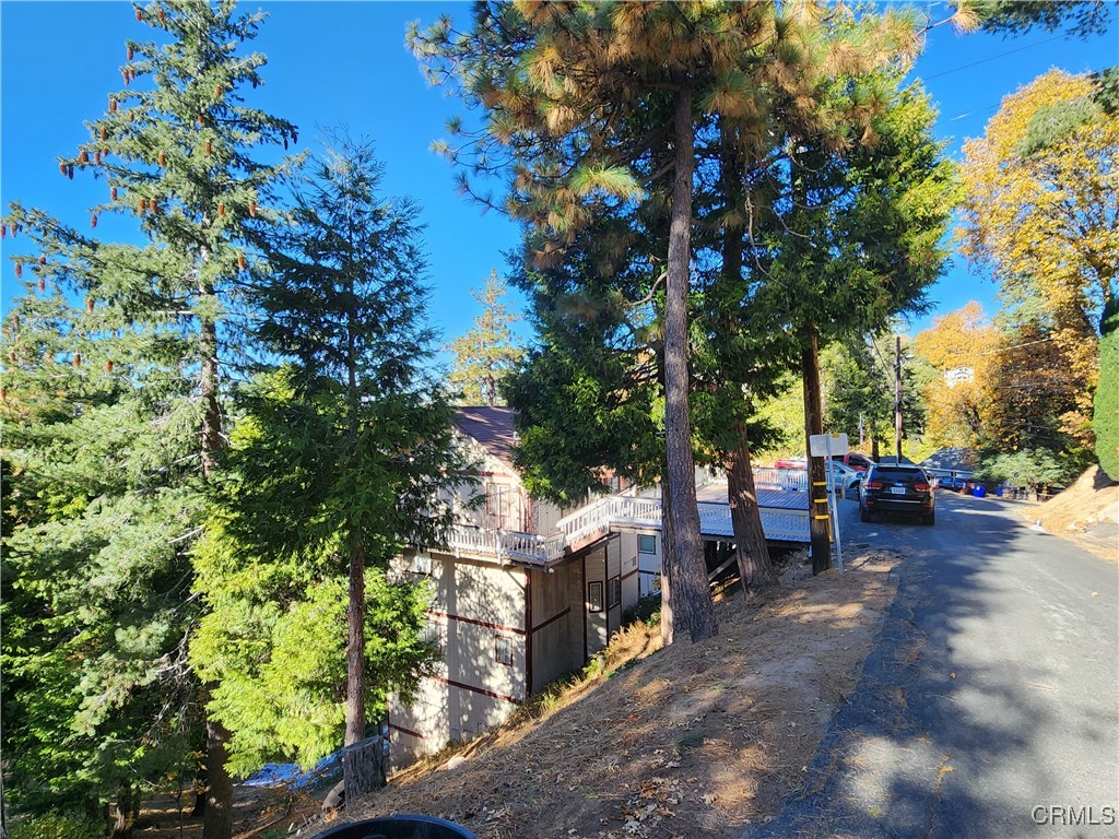 800 Arbula Drive Property Photo 16