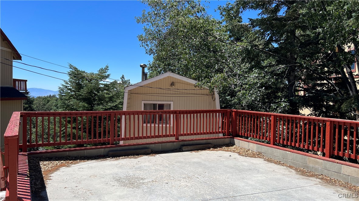 33474 Angeles Drive Property Photo 2