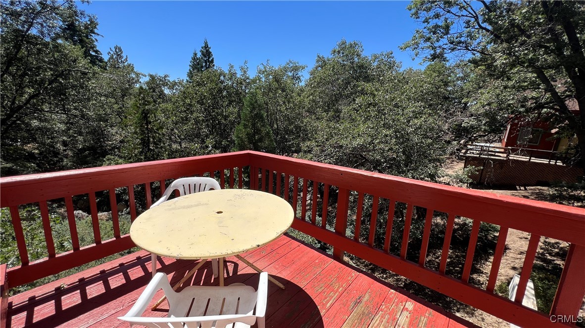 33474 Angeles Drive Property Photo 5