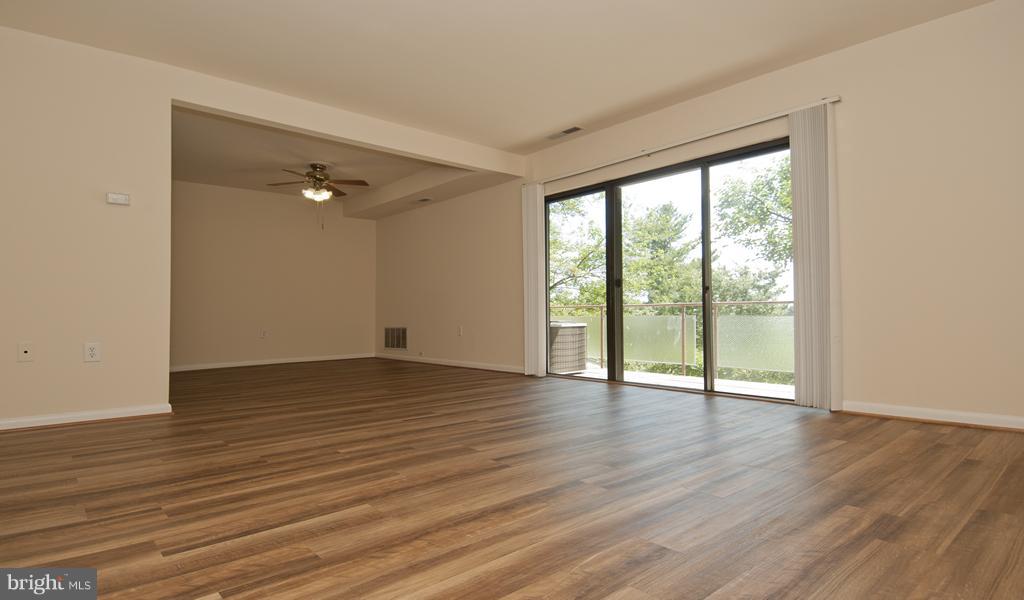 10401 46th Ave Property Photo 5