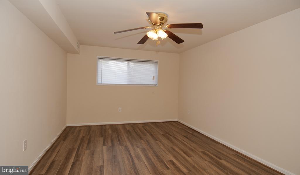 10401 46th Ave Property Photo 13