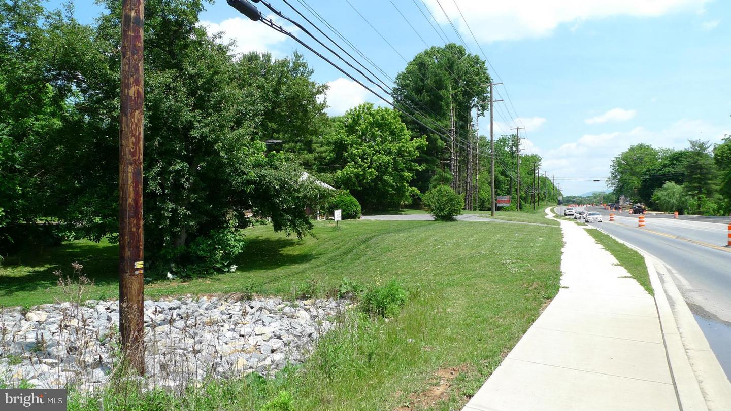11302 Robinwood Dr Property Photo 13