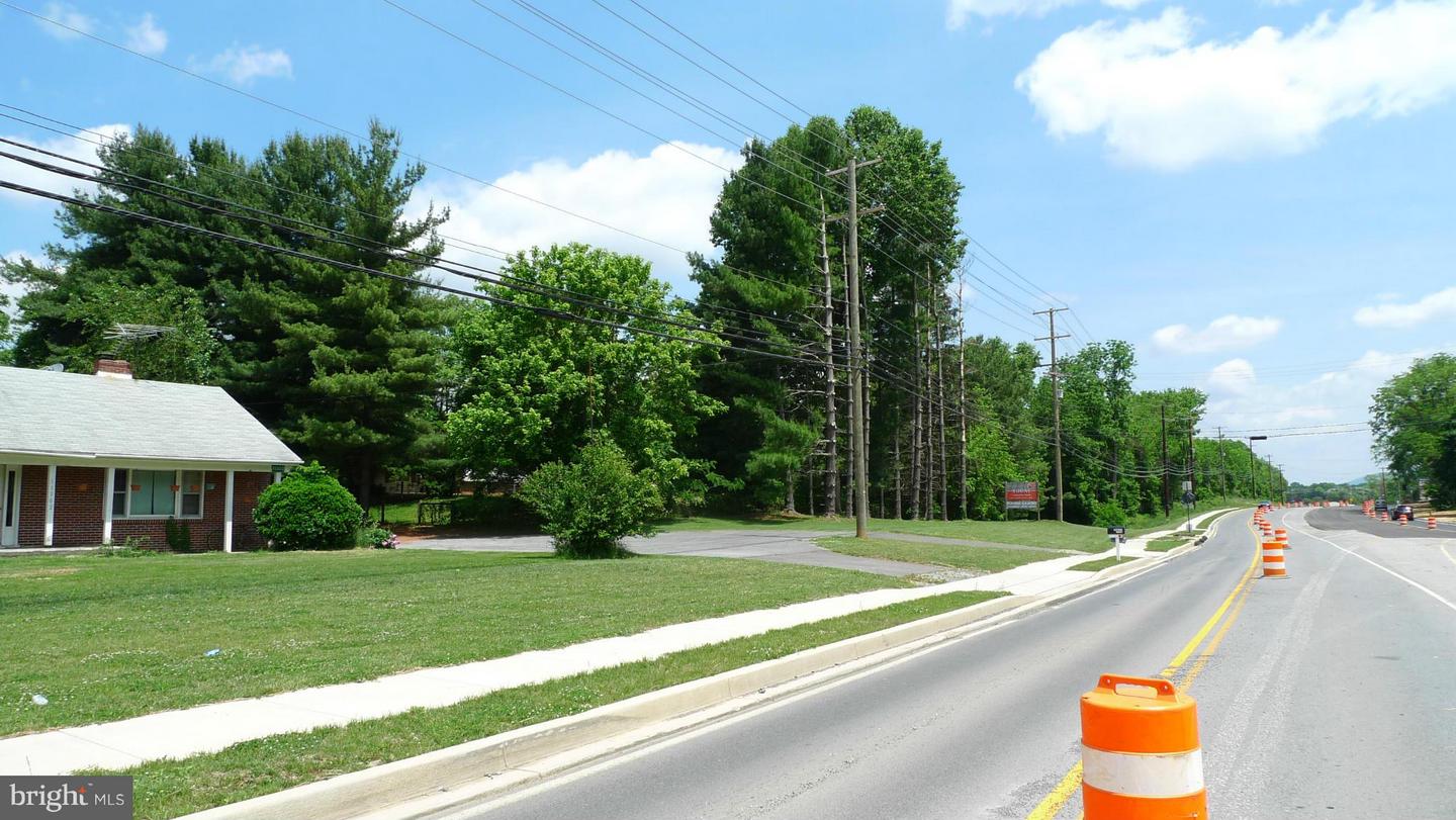 11302 Robinwood Dr Property Photo 14