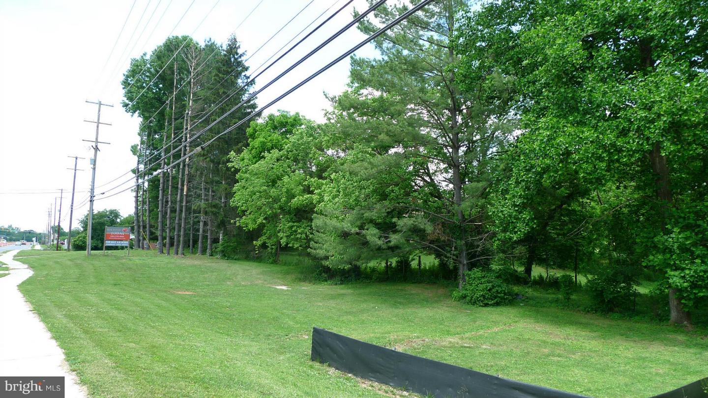 11302 Robinwood Dr Property Photo 19