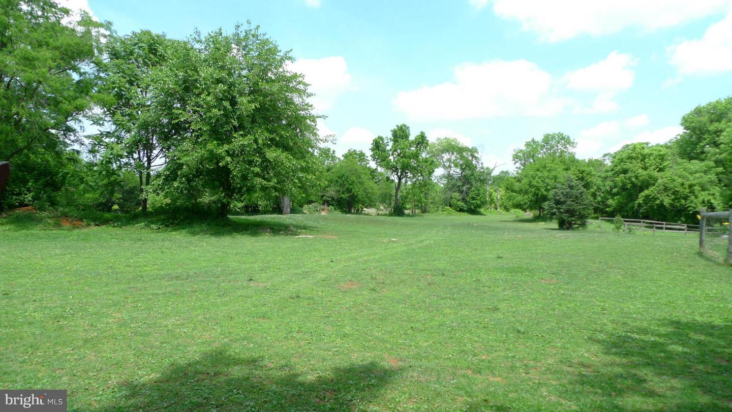 11302 Robinwood Dr Property Photo 22