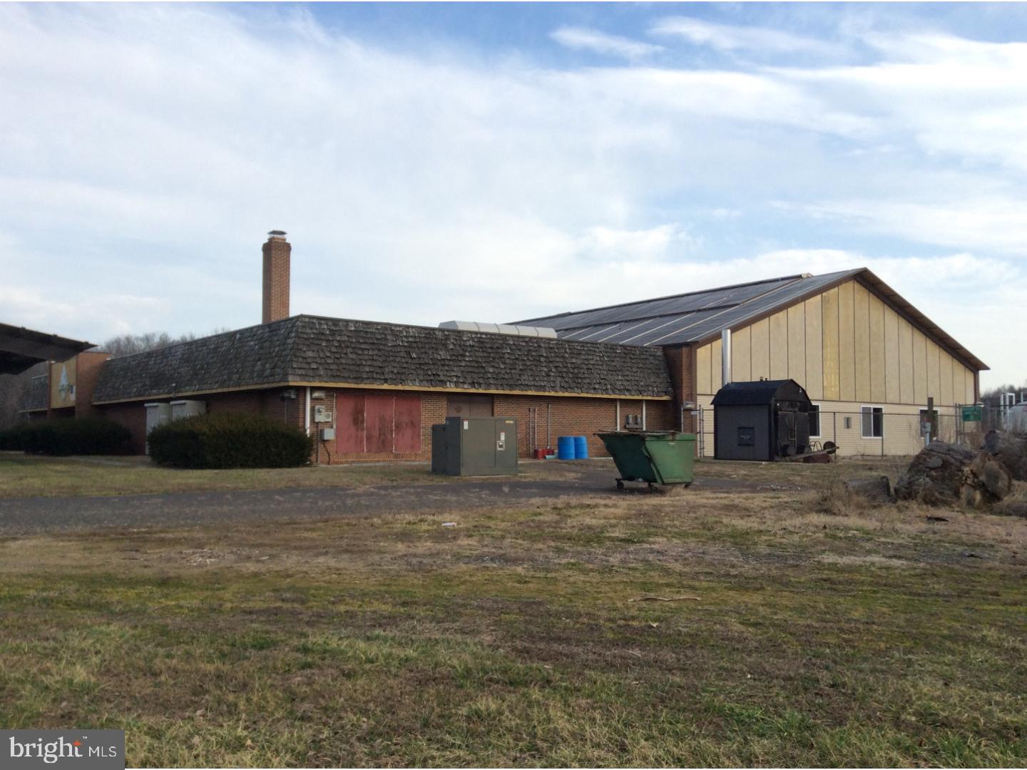 73 Maskells Mill Rd Property Photo 1