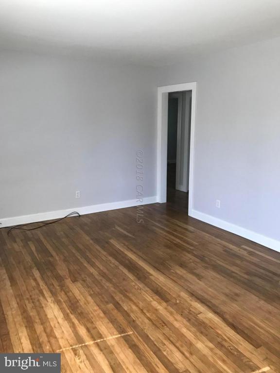 105 Russell Ave Property Photo