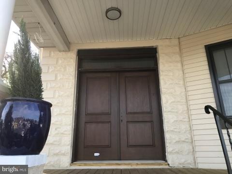 4920 Belair Rd #3c Property Photo 2