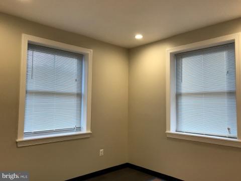 4920 Belair Rd #3c Property Photo 5