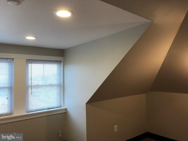 4920 Belair Rd #3c Property Photo 14