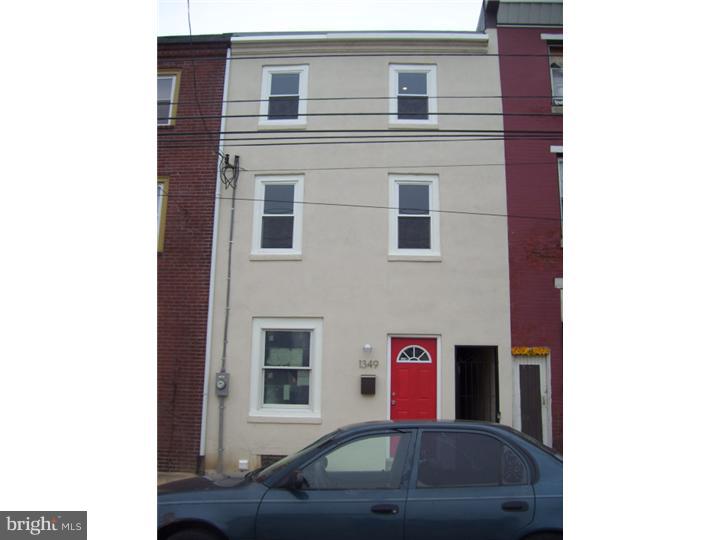 1349 N Howard St Property Photo 1
