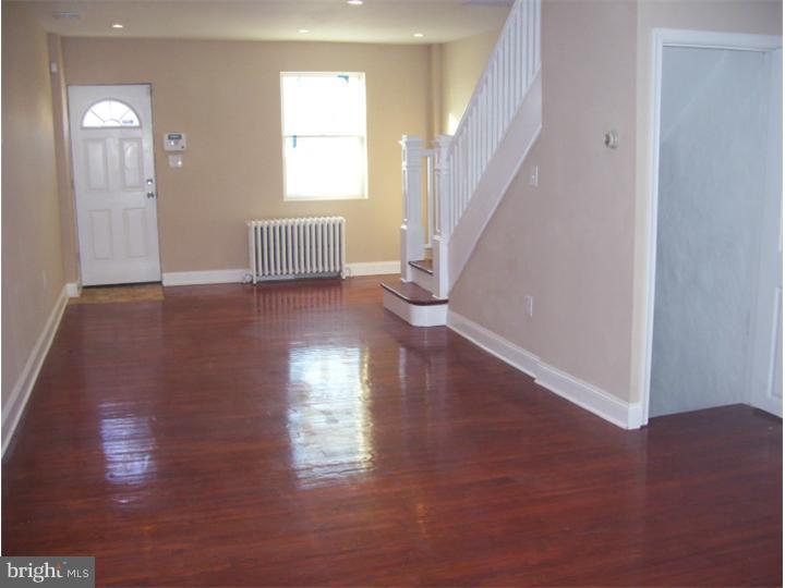 1349 N Howard St Property Photo 2