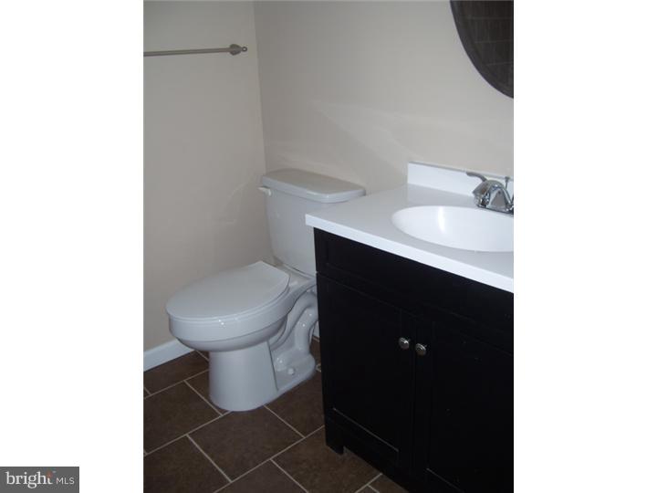 1349 N Howard St Property Photo 7