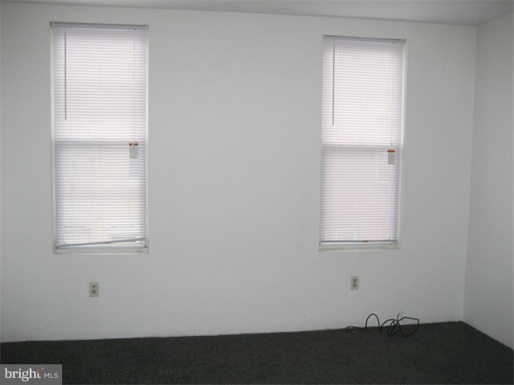 3110 N Croskey St Property Photo 9