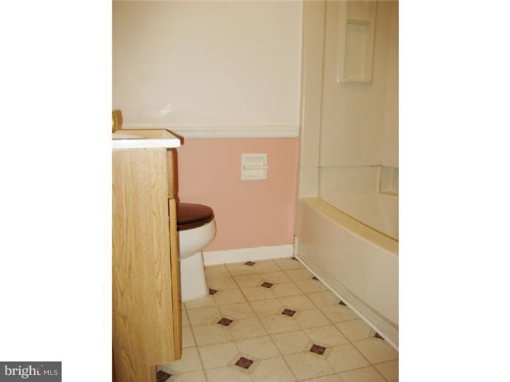 3110 N Croskey St Property Photo 10