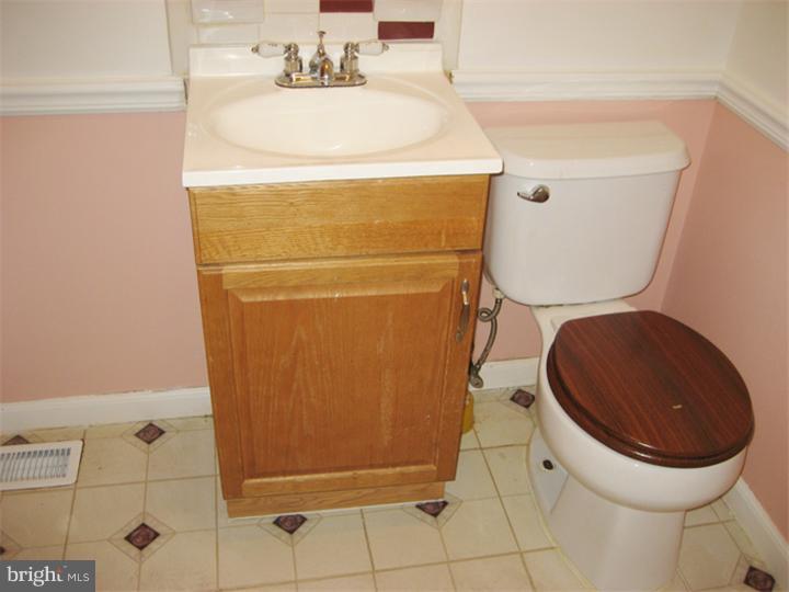 3110 N Croskey St Property Photo 12
