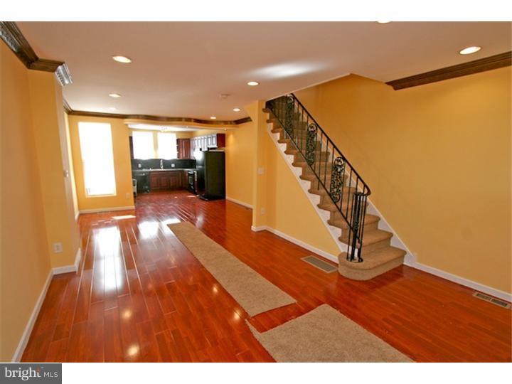 906 Marcella St Property Photo 1