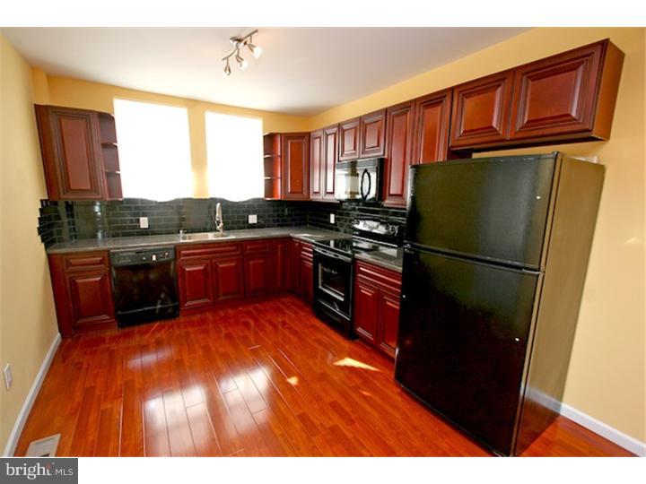 906 Marcella St Property Photo 19