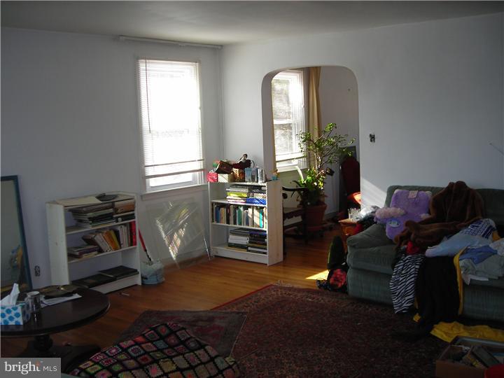 7200 Large St Property Photo 4