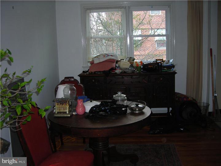 7200 Large St Property Photo 6
