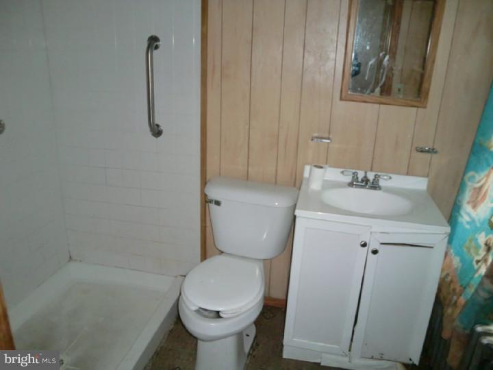 2007 W Indiana Ave Property Photo 3