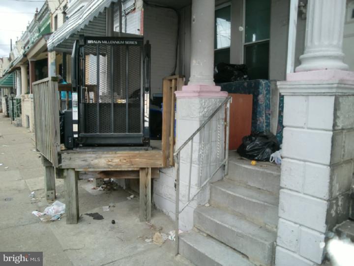 2007 W Indiana Ave Property Photo 5