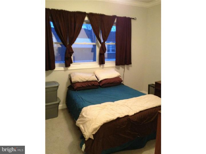 2836 S Warnock St Property Photo 7