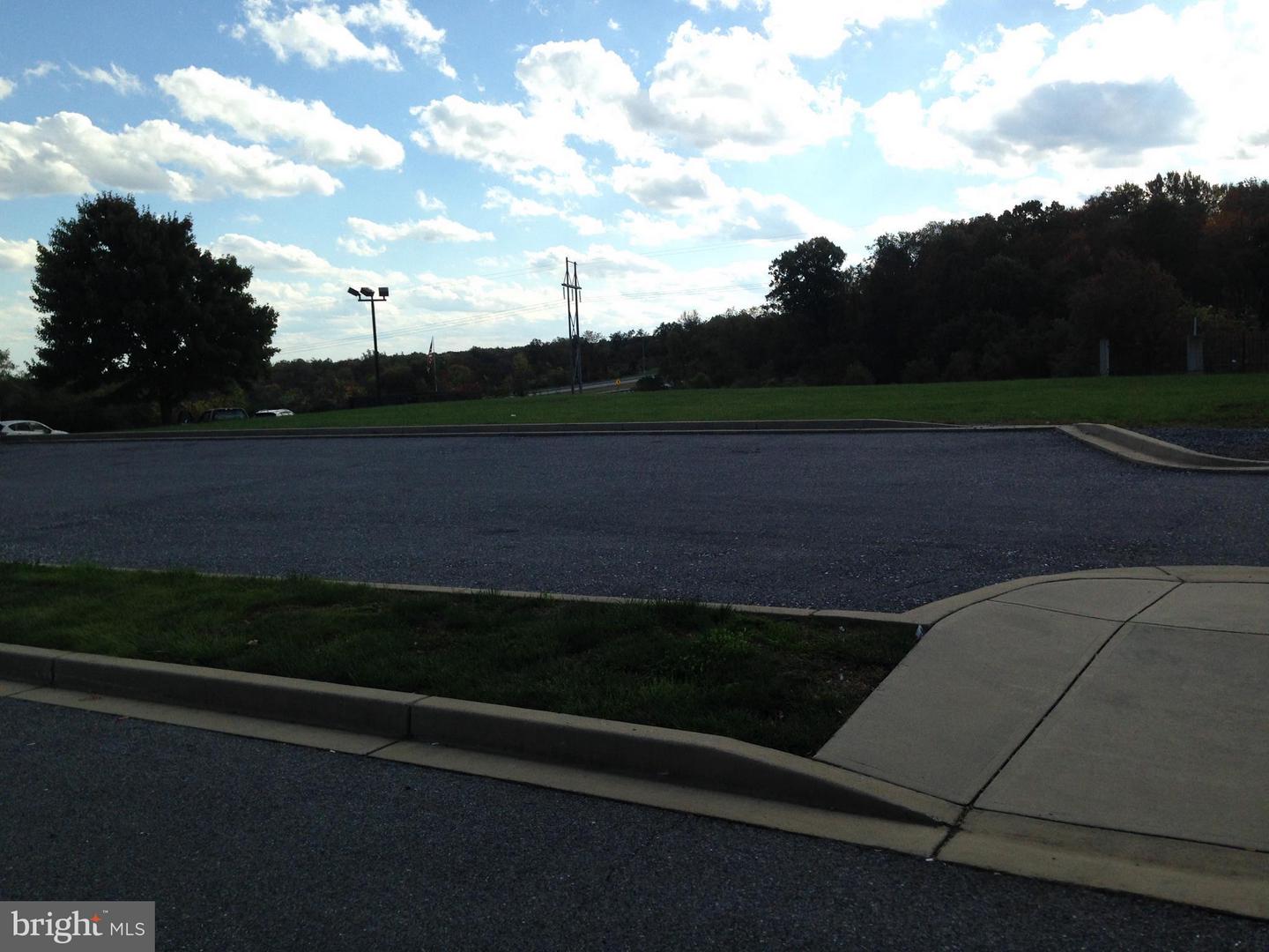 229 Tippin Dr #land Lease Property Photo 2