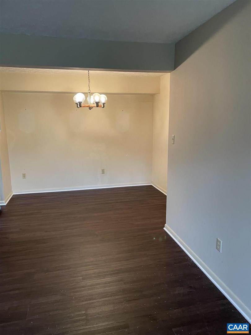 112 Turtle Creek Rd #6 Property Photo 9