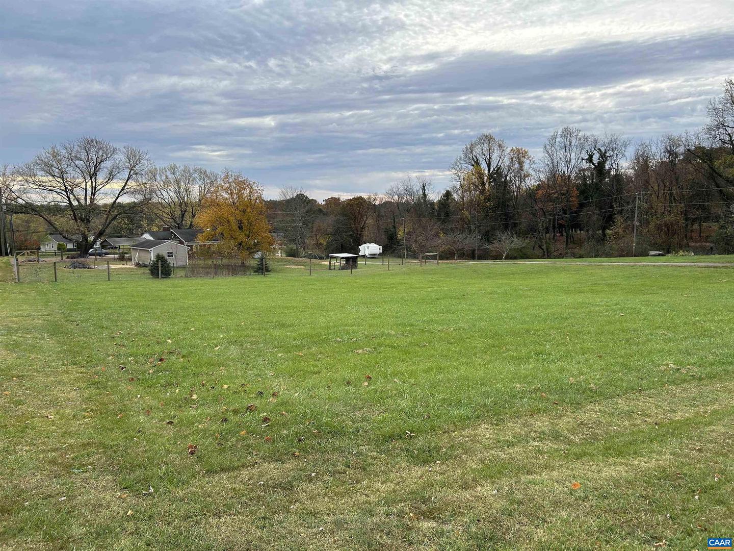 1728 White Hall Rd #11&12 Property Photo 4