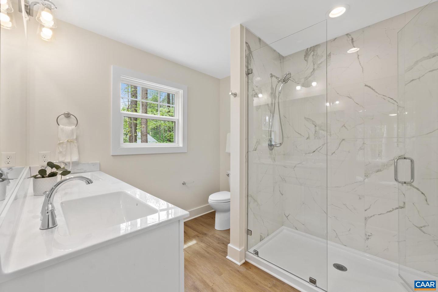 487 Kenwood Ln Property Photo 13
