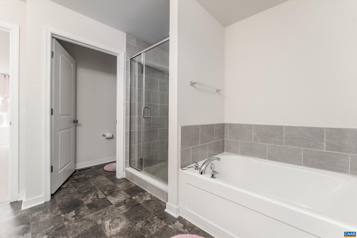 1889 Pond Rd Property Photo 25
