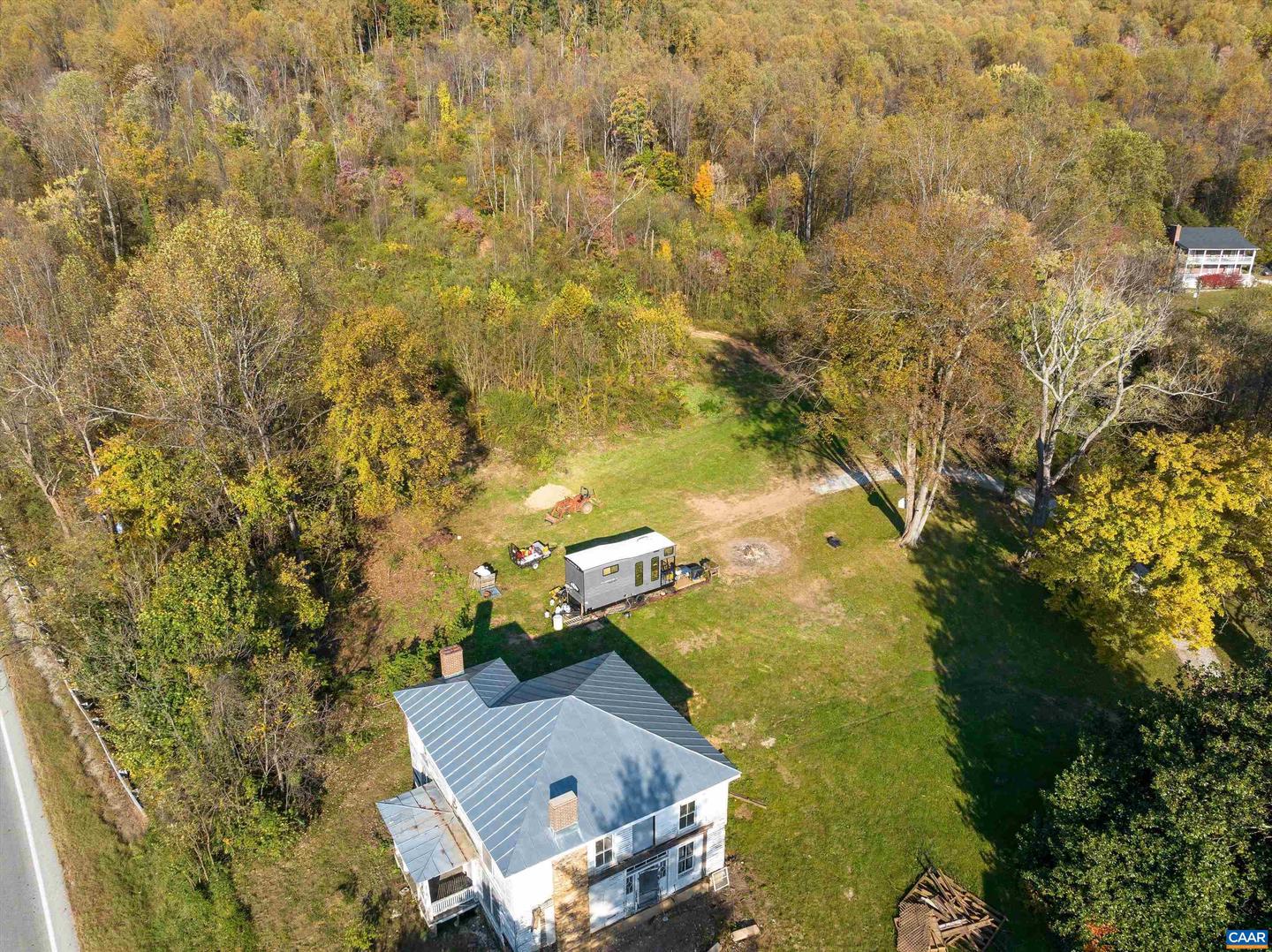 31 Orchard Rd Property Photo 3