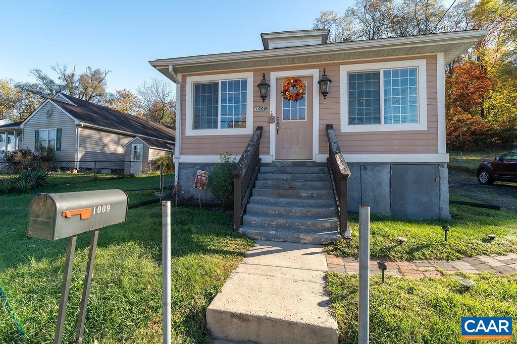 1009 Winchester Rd Property Photo 1