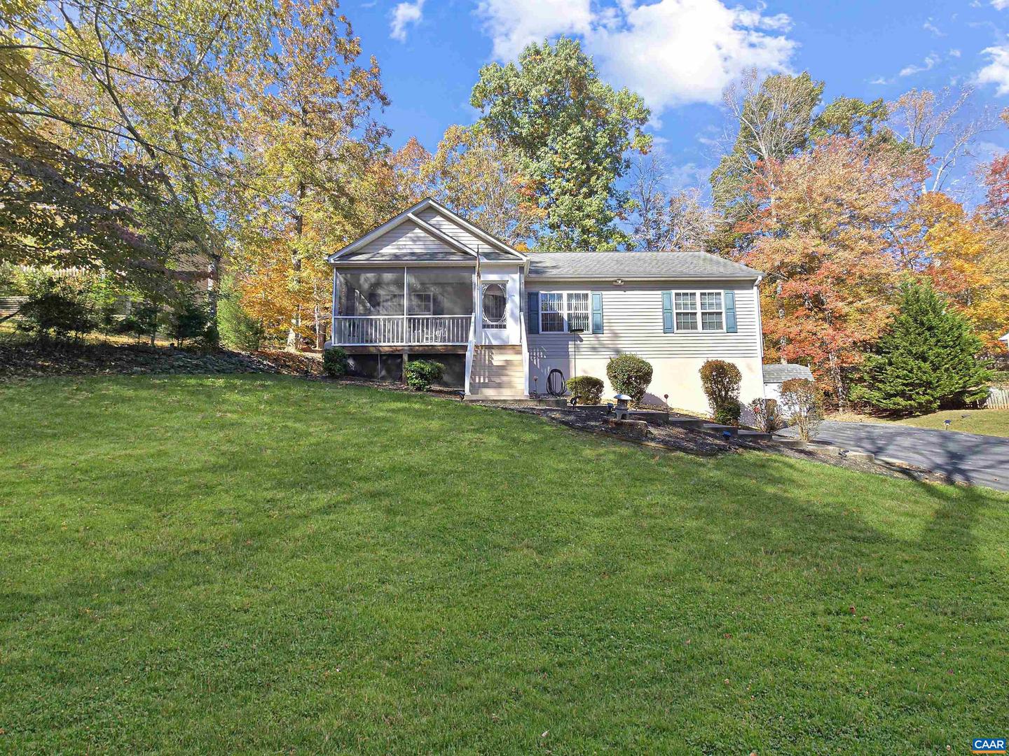 28 S Bearwood Dr Property Photo
