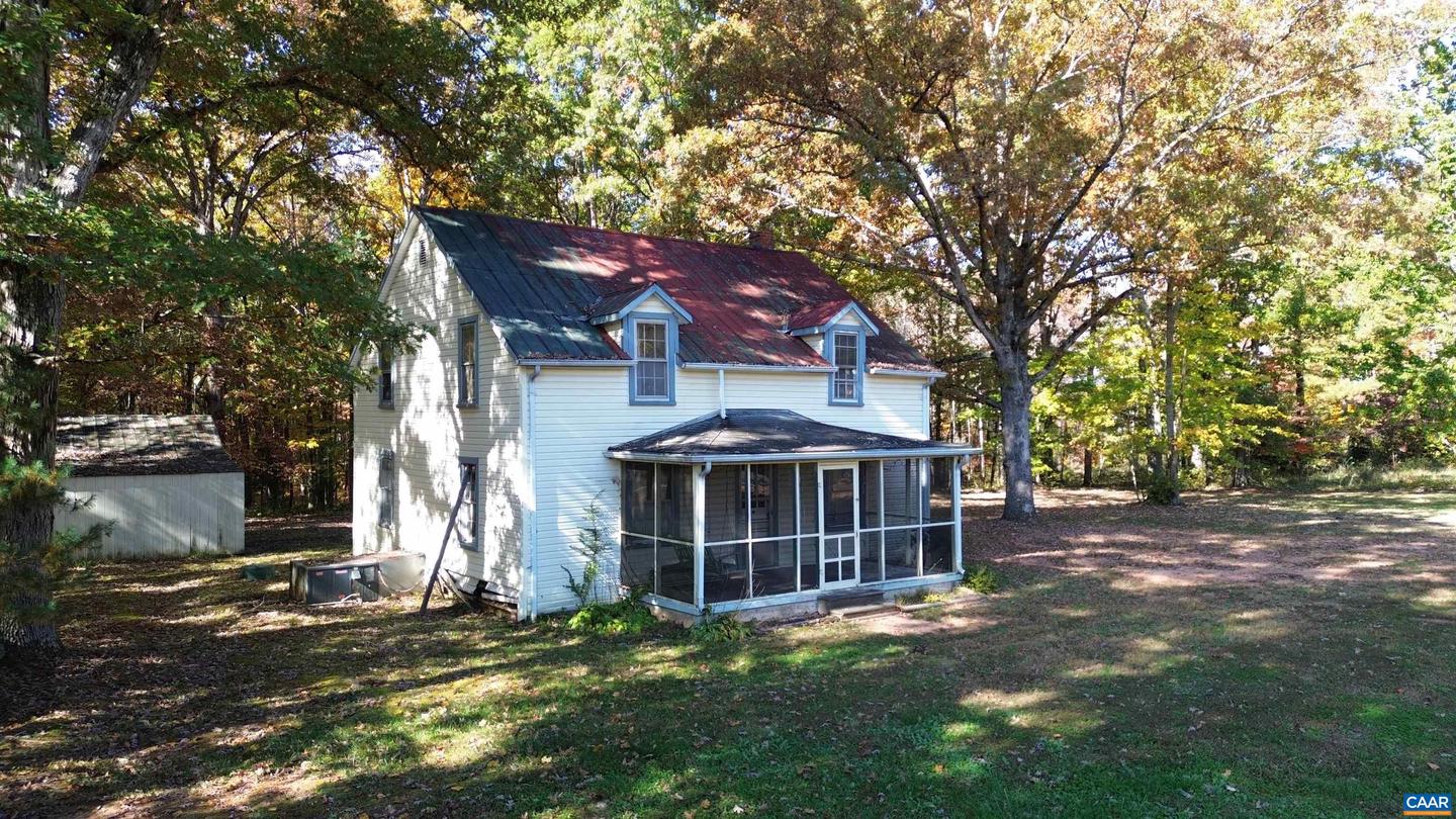 1367 S Constitution Rte Property Photo
