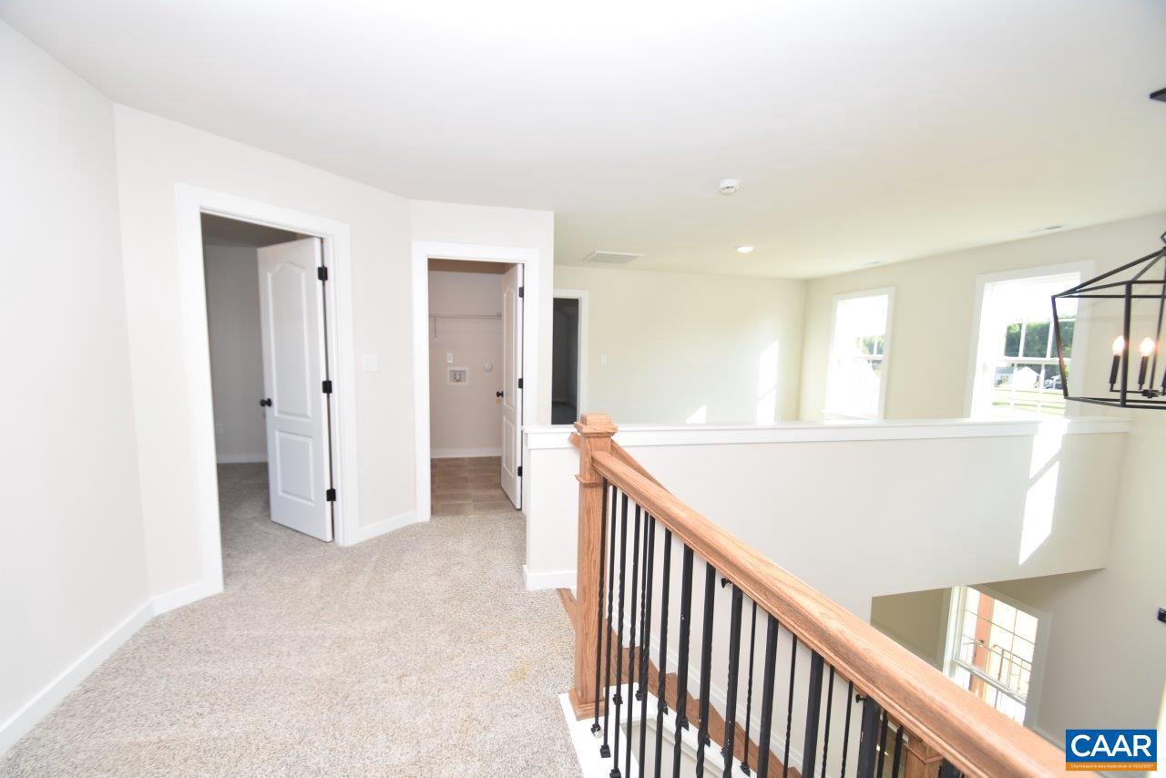 Forest Glen Ln #fg 22 Property Photo 7