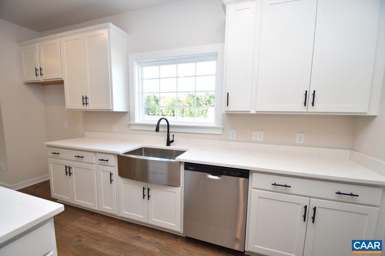 Forest Glen Ln #fg 22 Property Photo 32