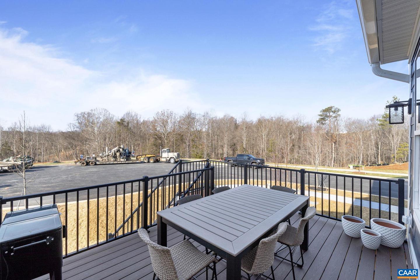 1115 Sablewood Dr Property Photo 35