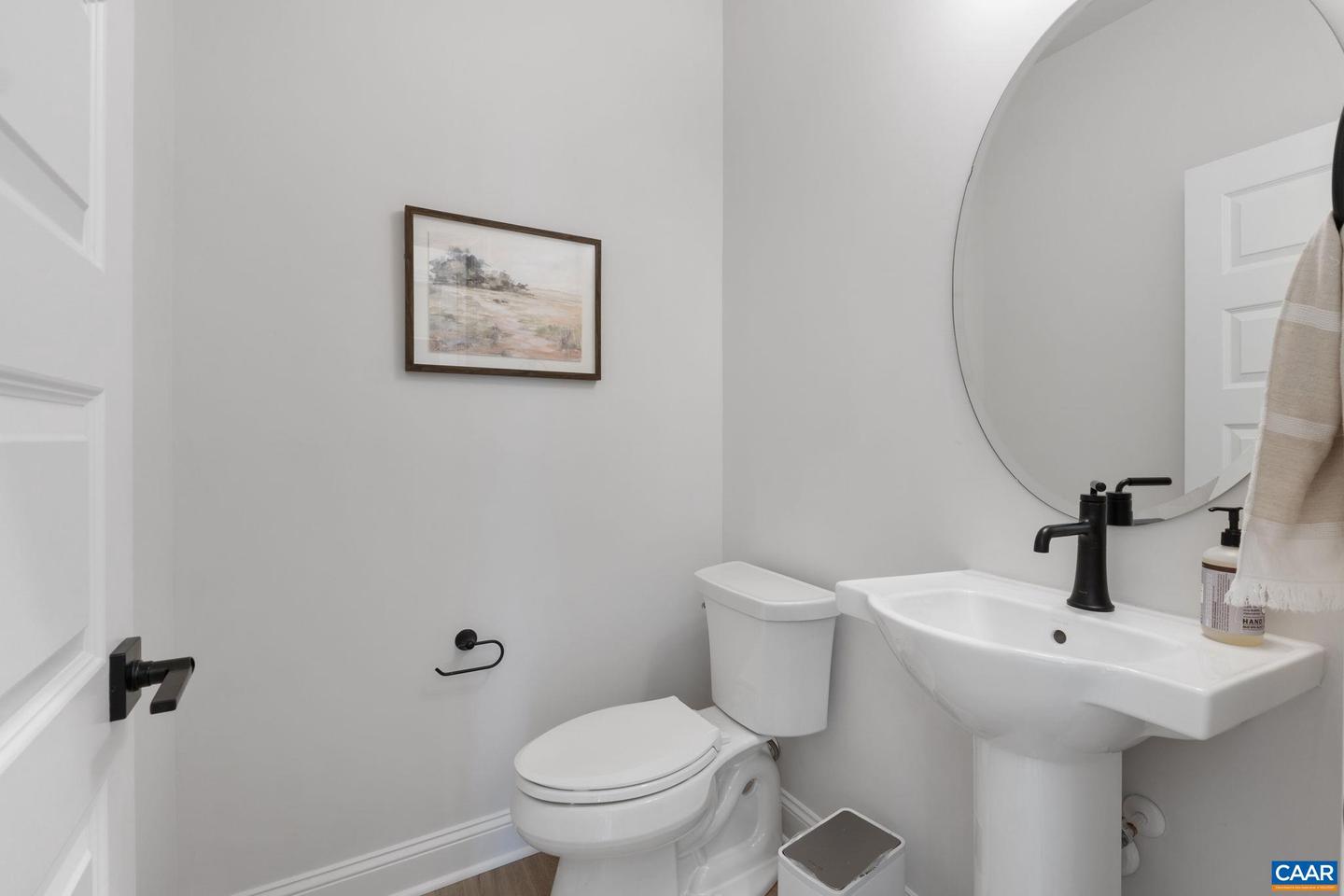 1234 Laconia Ln Property Photo 13