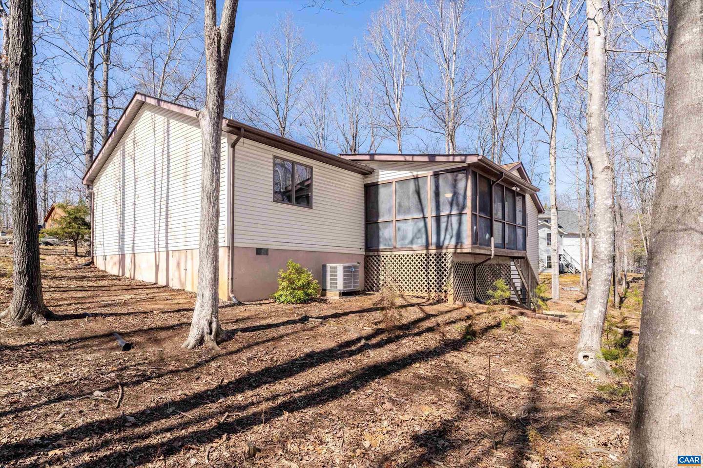 394 Jefferson Dr Property Photo 41