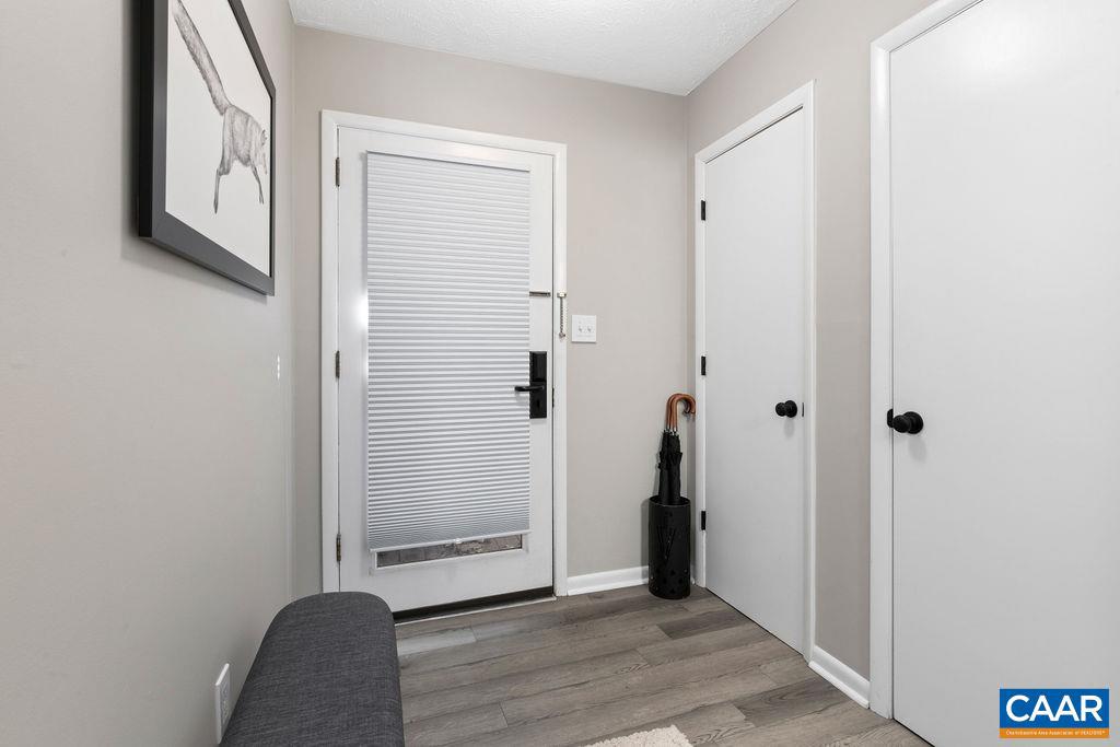 744 Laurelwood Condos Property Photo 4