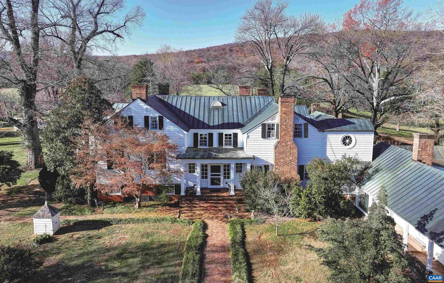 2262 Old Keswick Farm Property Photo 4