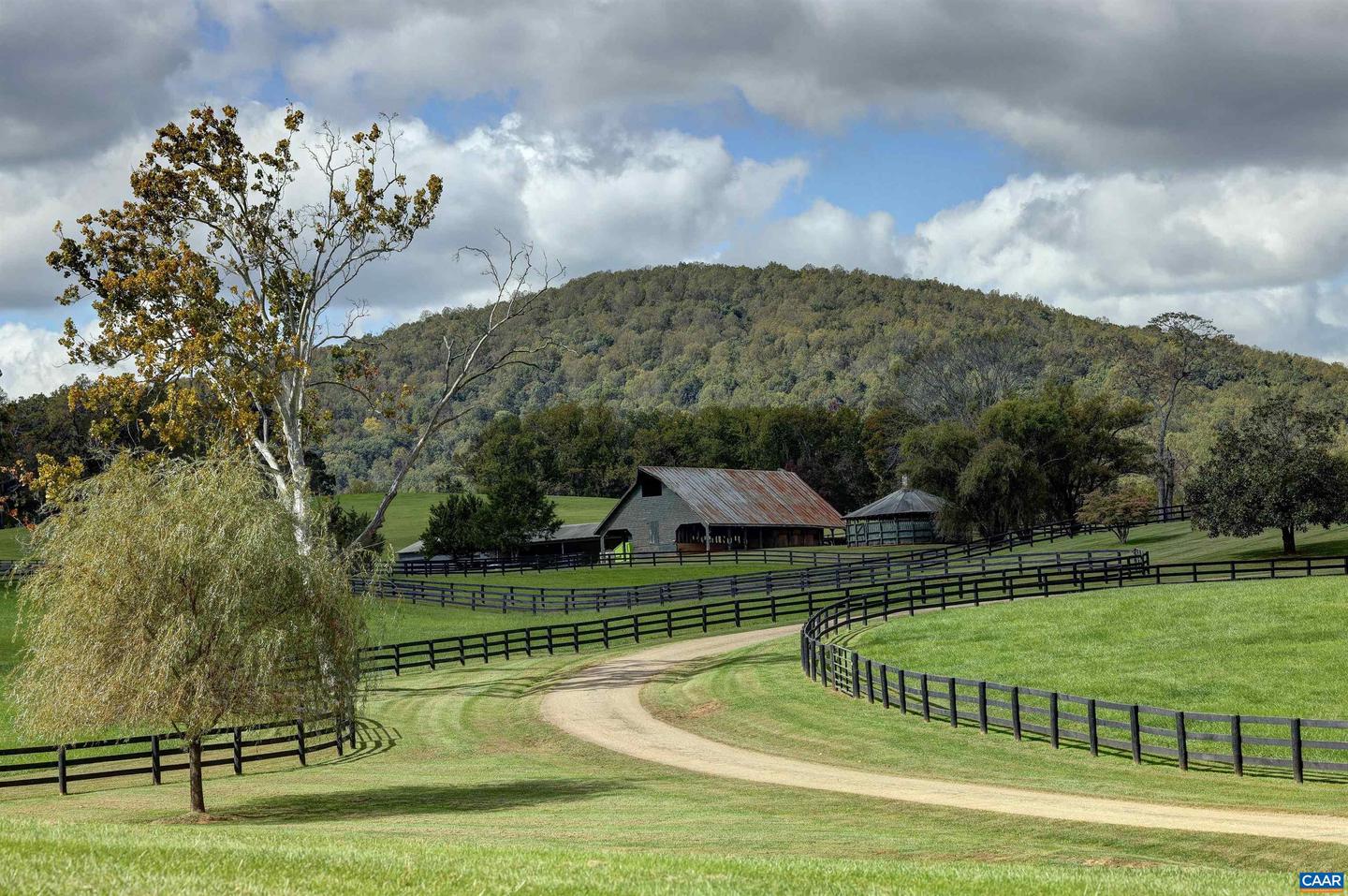 2262 Old Keswick Farm Property Photo 11