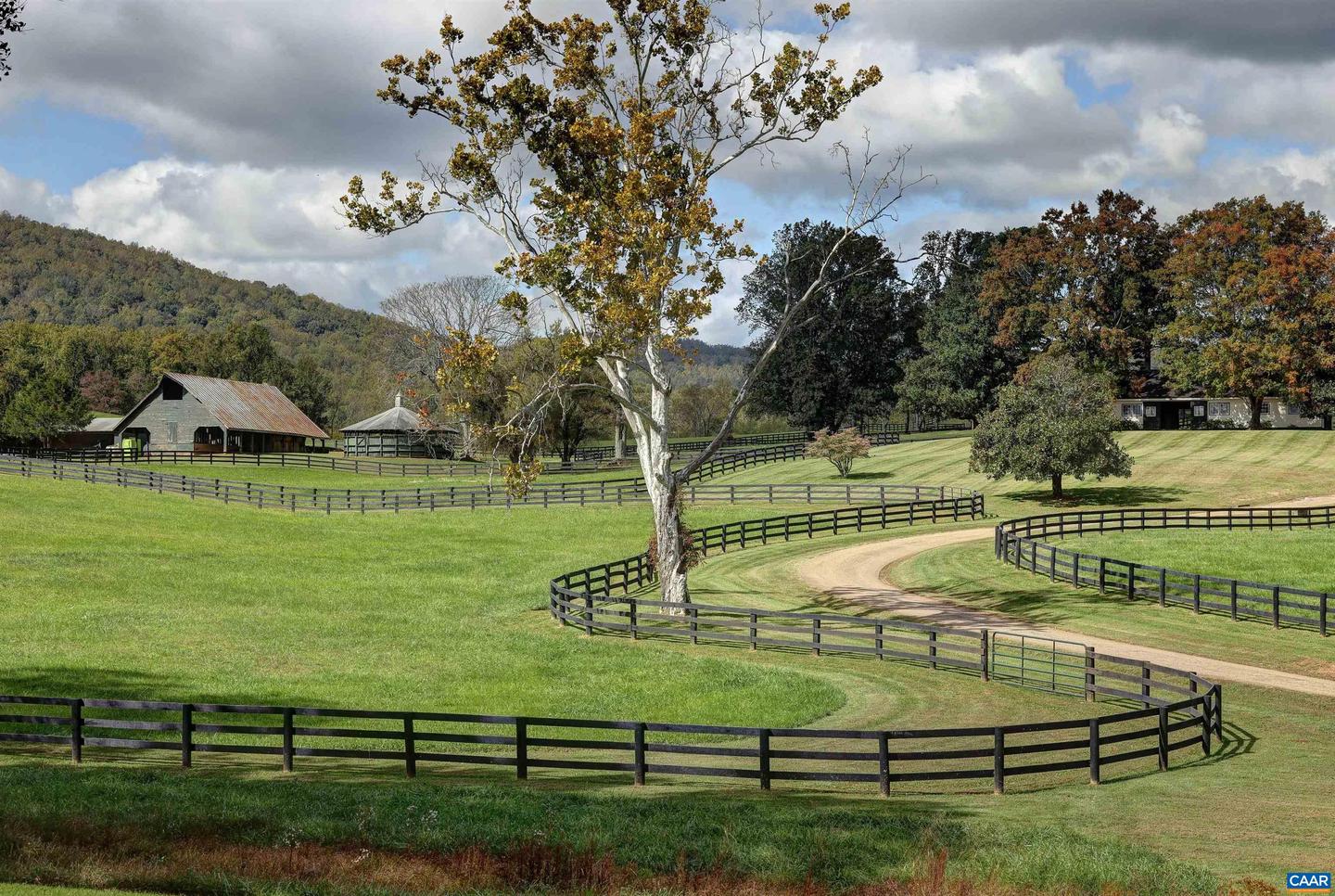 2262 Old Keswick Farm Property Photo 26