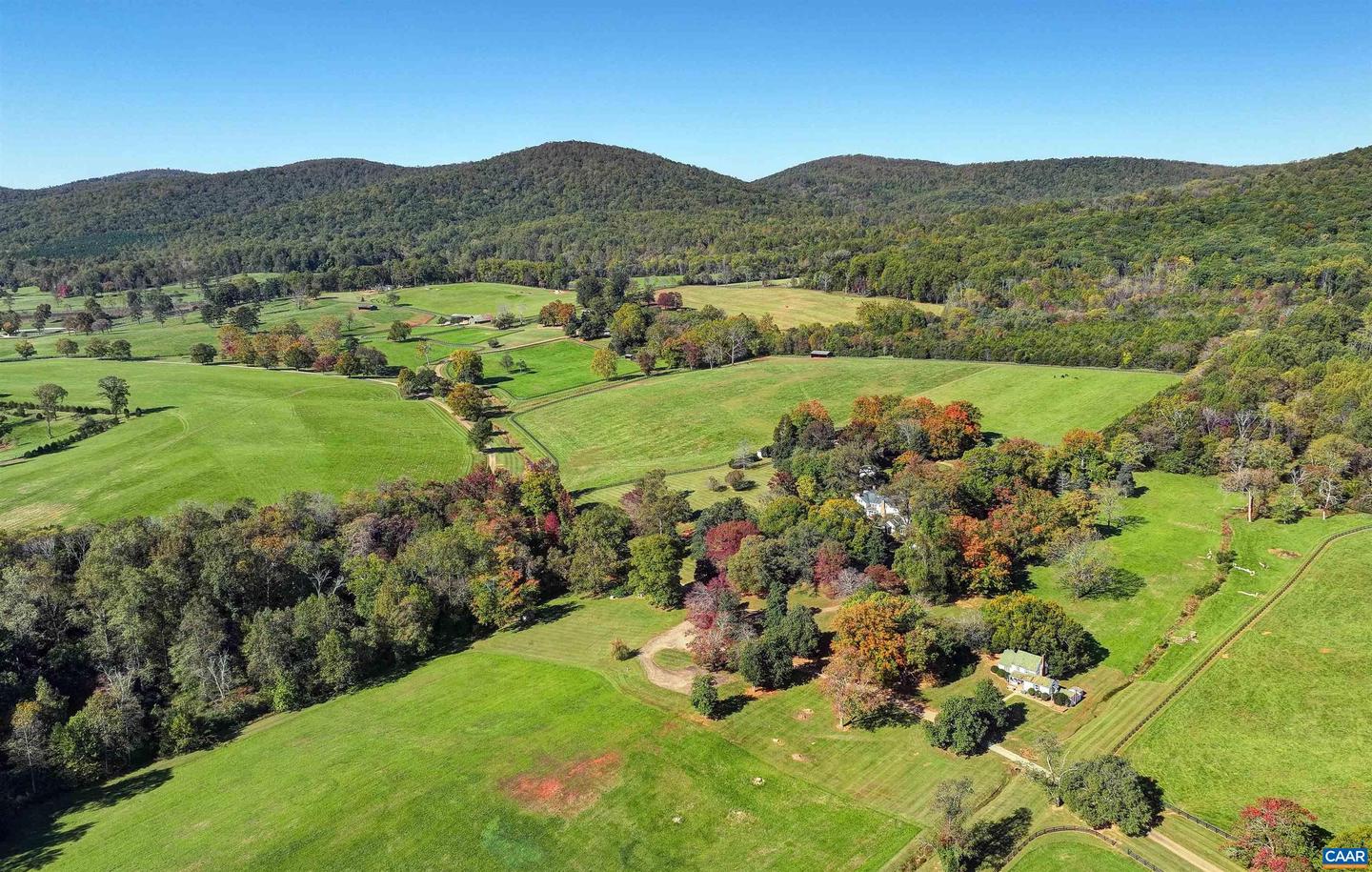 2262 Old Keswick Farm Property Photo 37