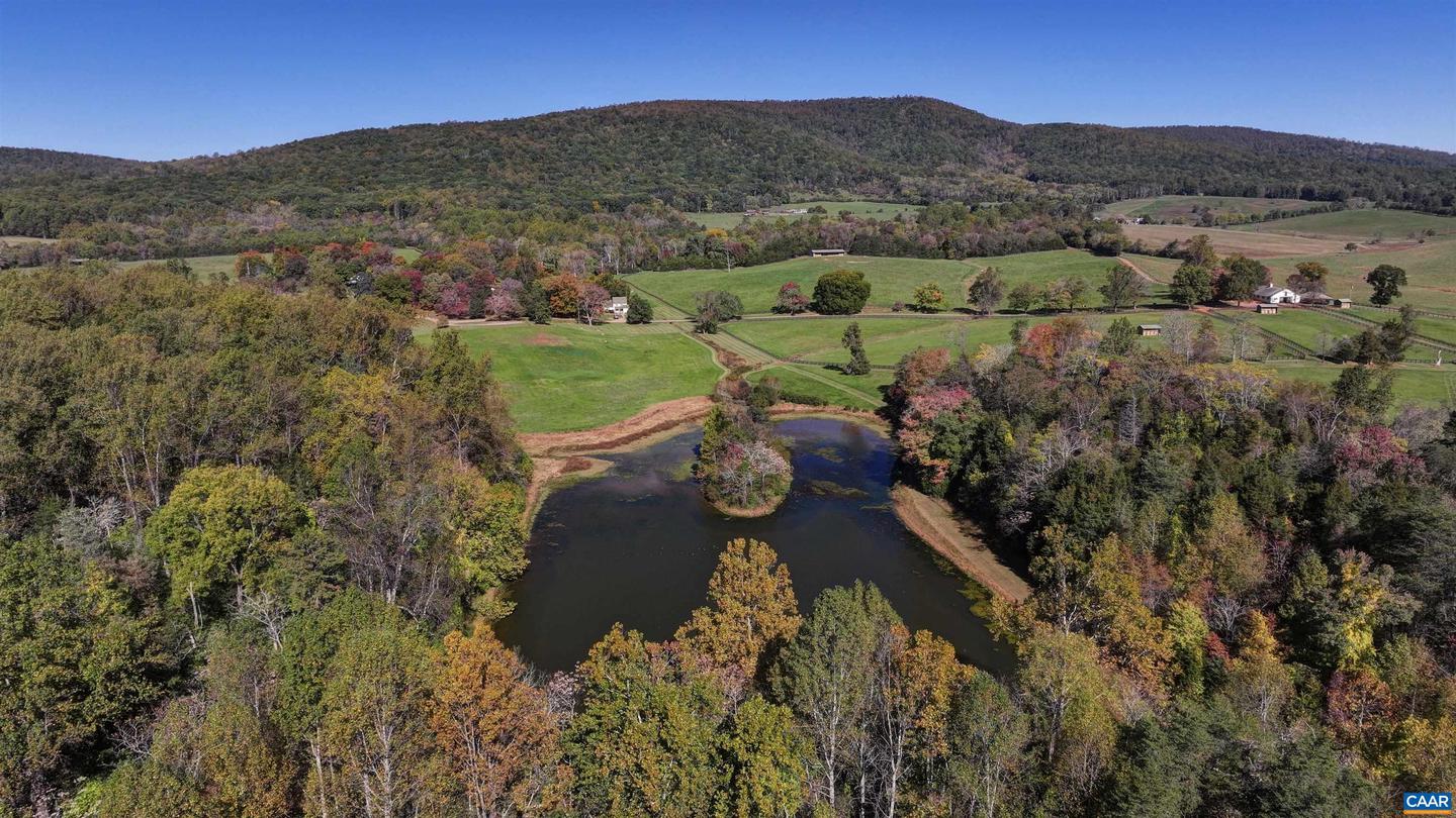 2262 Old Keswick Farm Property Photo 40