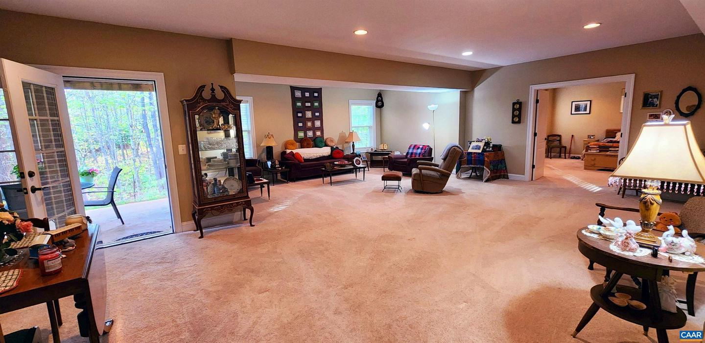 2 Forest Ct Property Photo 50