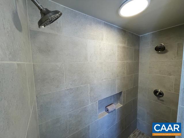 26 Meghans Ln Property Photo 34