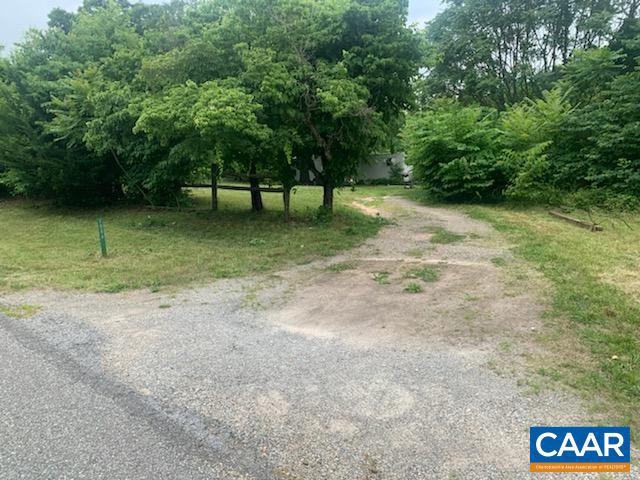 1586 Mountain Creek Rd Property Photo